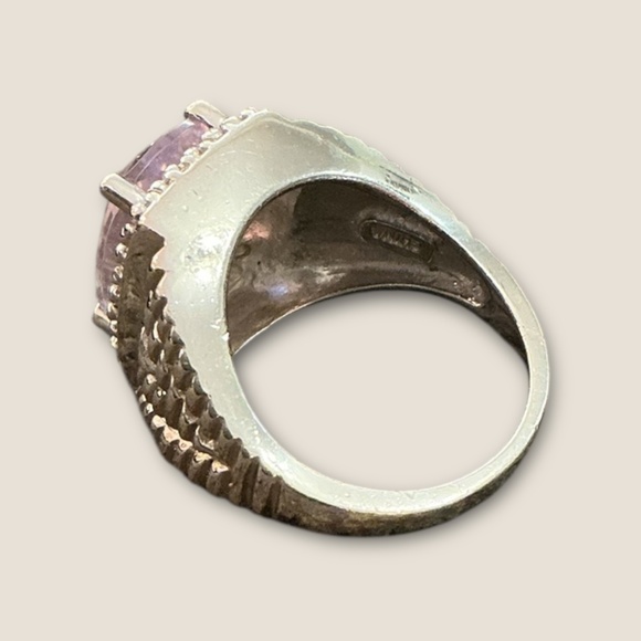 Sterling Silver Lilac colored CZ Ring - Picture 6 of 6